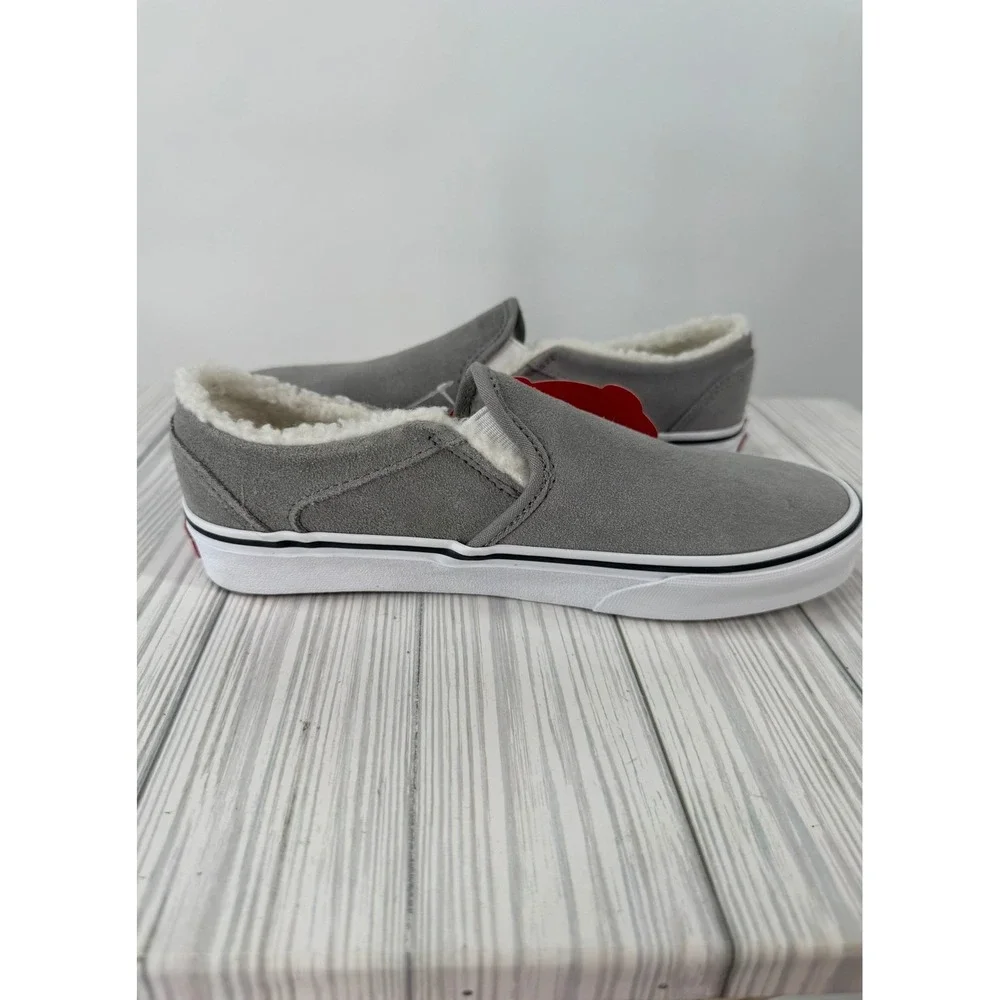Vans Women's Shoes Vans Asher Suede Sherpa Size 7